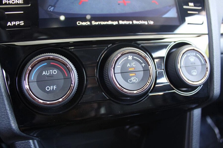 Subaru WRX 2.0 CVT - Hình 11