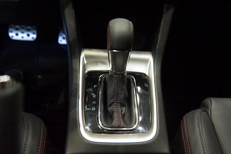 Subaru WRX 2.0 CVT - Hình 14